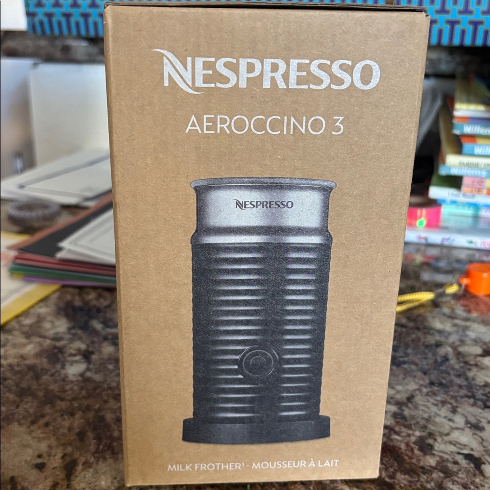 Nespresso Aeroccino 3 in Black and Silver NWT